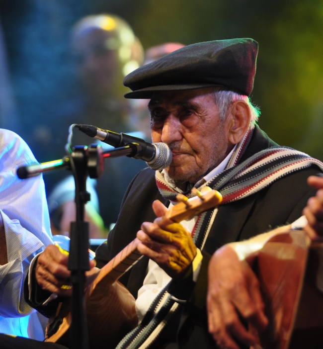 Saz ustası Hayri Dev 85 yaşında hayatını kaybetti